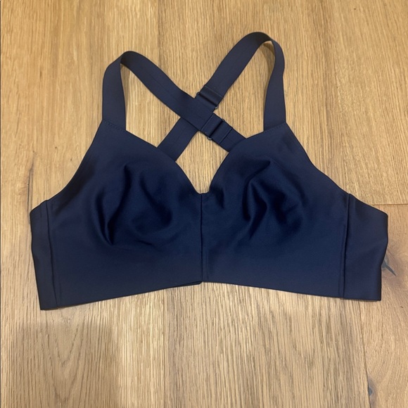 ALO Yoga Airlift Sports Bra Navy - Picture 3 of 3